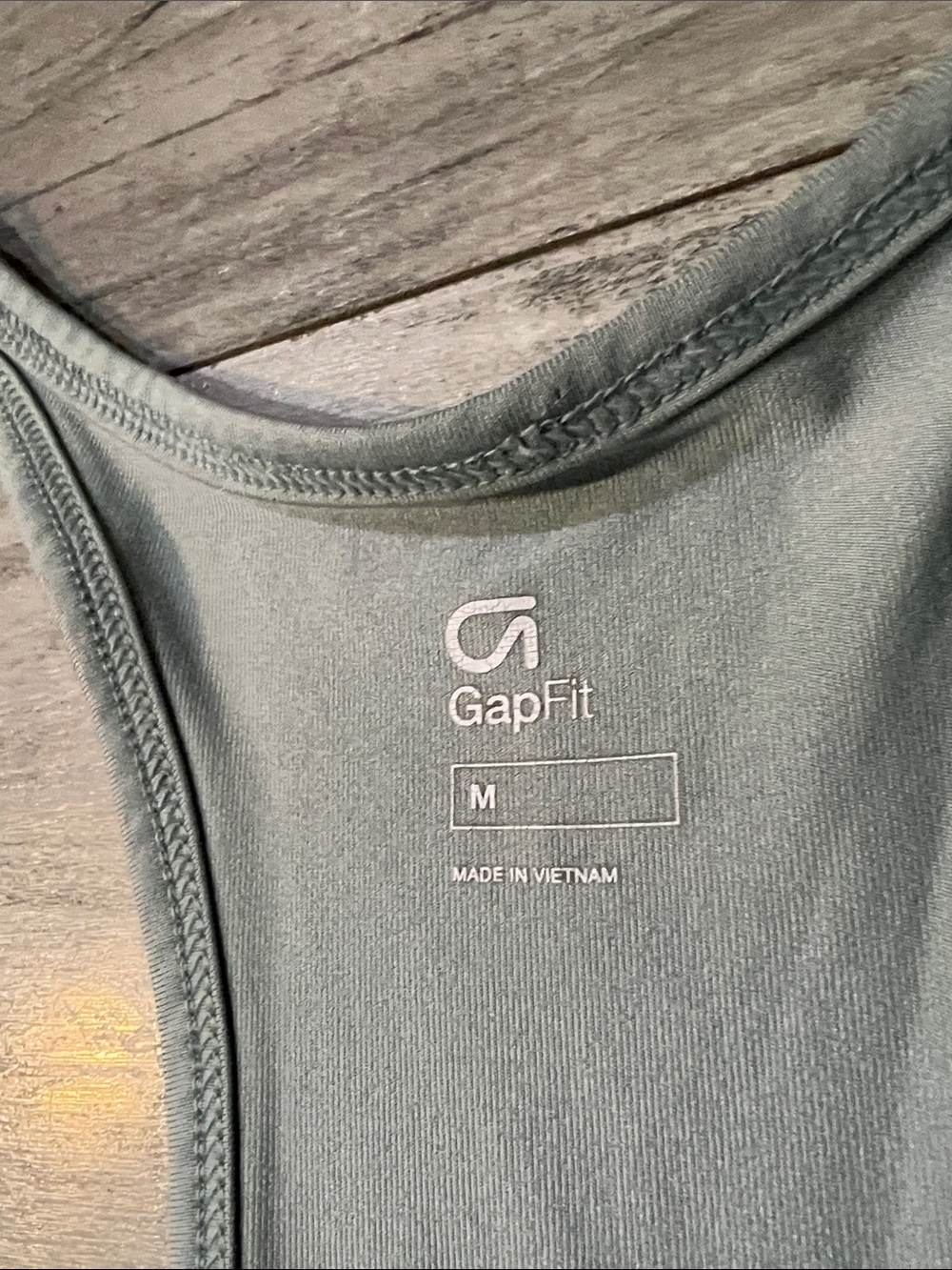 GAP Racerback Tank Top - Picture 2 of 3